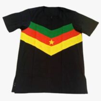 tee-shirt - CAN