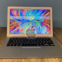 MacBook Air 13.3’’ 2015 - i5 1.6 GHz - 256Go SSD/4Go Ram - Occasion avec 2 mois de garantie