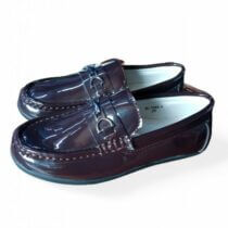 mocassin
