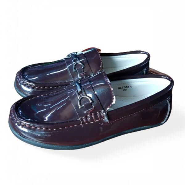 mocassin