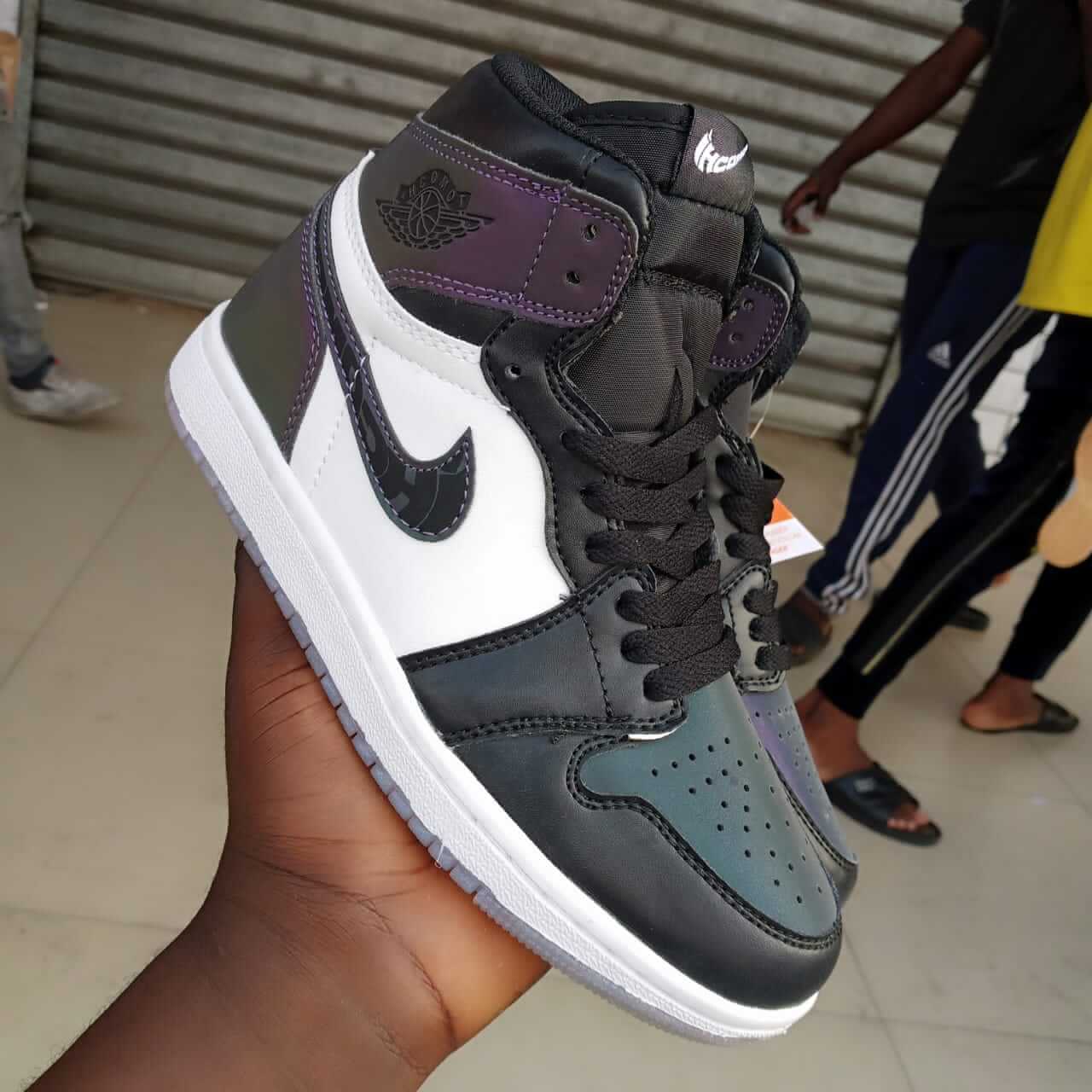 Basket - Nike Air Jordan 1 - Générique - P. 40 à 45 – Image 2