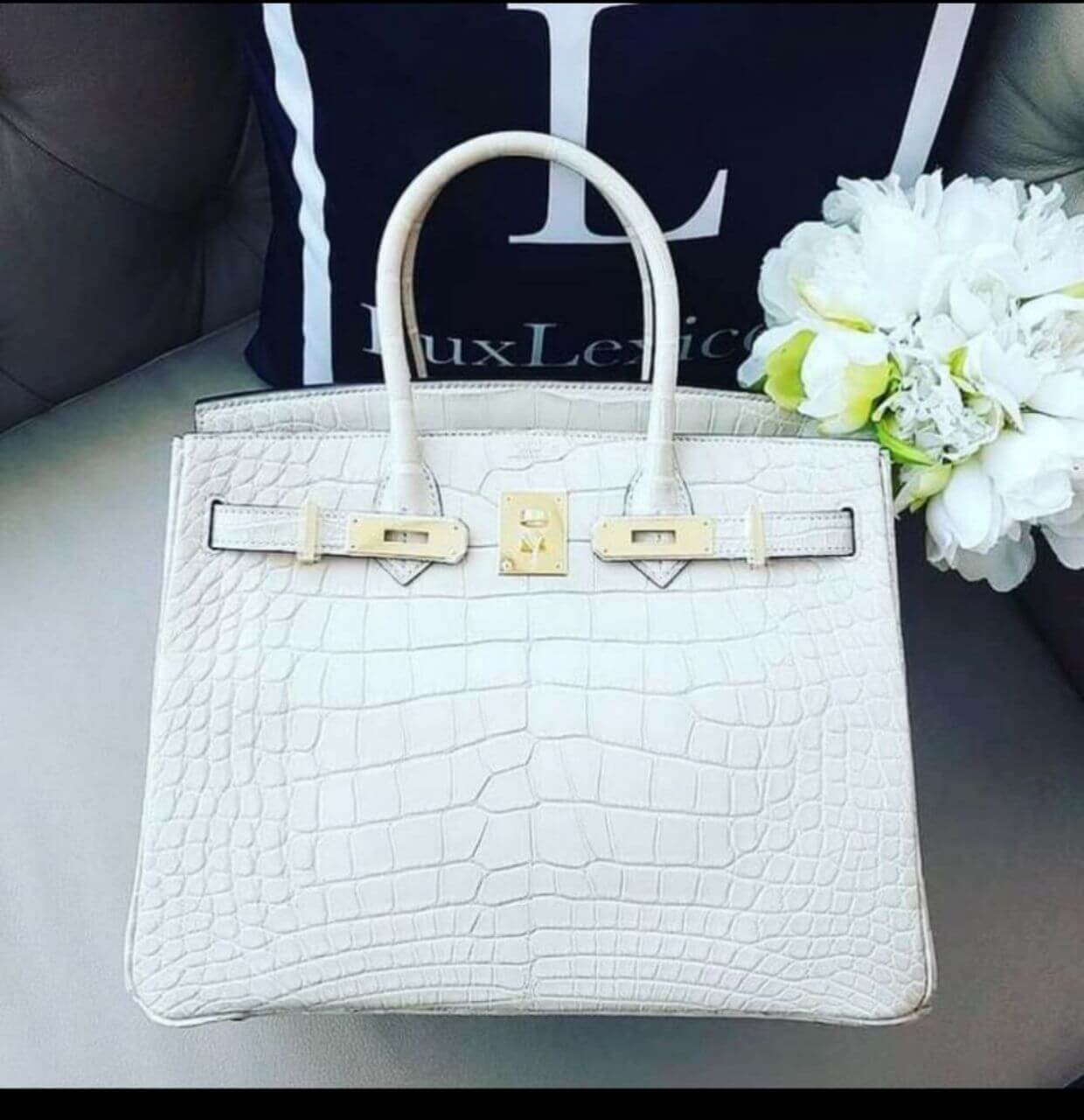 Sac à main HERMES Croco + 1 Paire de Sandale Hermes – Générique - Collection
