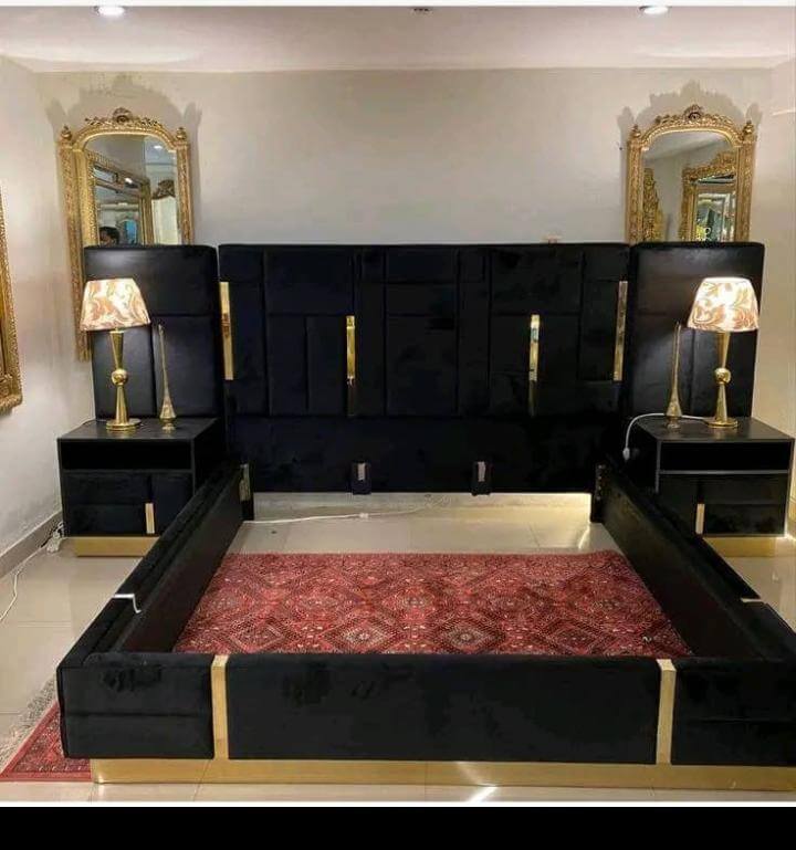 Lit Royale en Velours - Plate-Forme