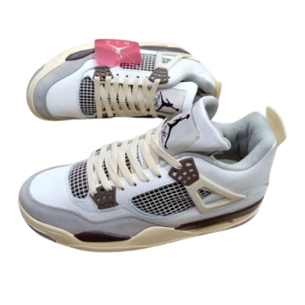 Basket NIKE Air Jordan 4 Retro Trainer - Pointure. 43 – Image 2