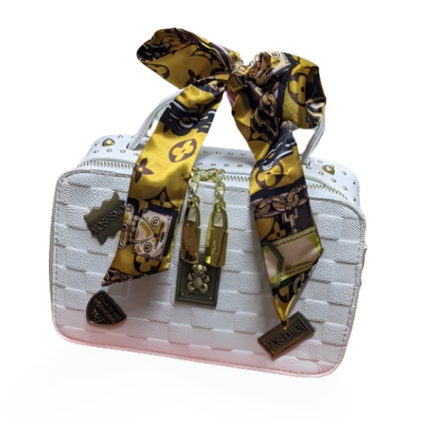 Sac à Main Fendi + une paire de sandale offerte - Collection – Image 2