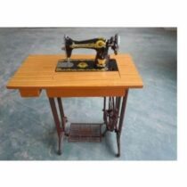 Machine A Coudre Singer Complet + Table