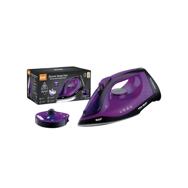 Fer à Vapeur RAF 2600W Vue de face, design compact et élégant