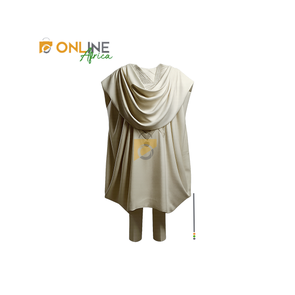 "Ensemble ivoire drapé avec broderie dorée et médaillon suspendu, présenté sans fond, vue de dos et tombé fluide."